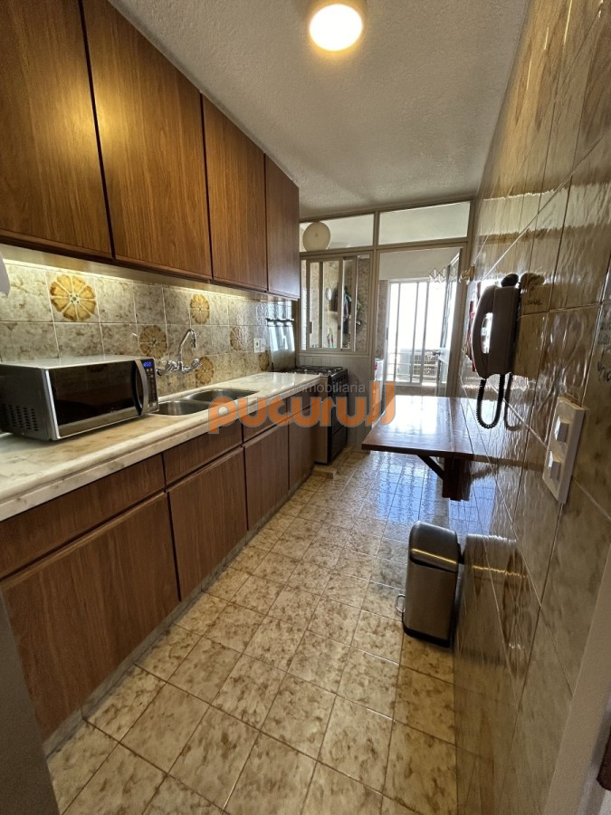 Apartamento ID.2844 - OPORTUNIDAD Venta Apartamento TORRE VERONA - 2 dormitorios y medio