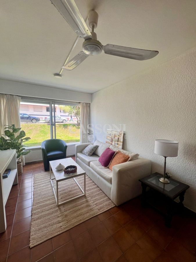 Apartamento ID.1251 - Oportunidad 2 y medio dorms próximo al Puerto!
