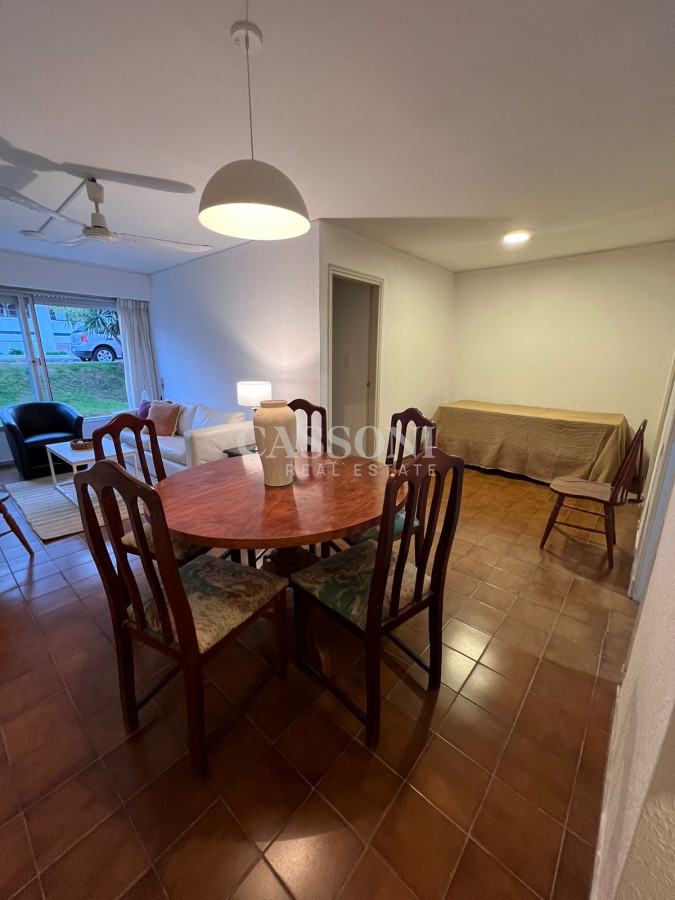 Apartamento ID.1251 - Oportunidad 2 y medio dorms próximo al Puerto!