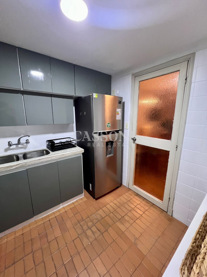 Apartamento ID.1251 - Oportunidad 2 y medio dorms próximo al Puerto!