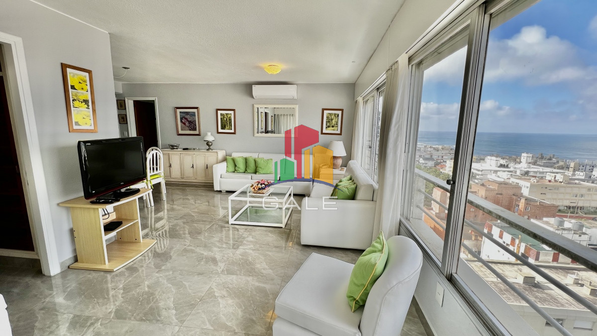 Apartamento ID.4723 - Oportunidad reciclada en Torre Verona, 2 dormitorios, Vistas!!!