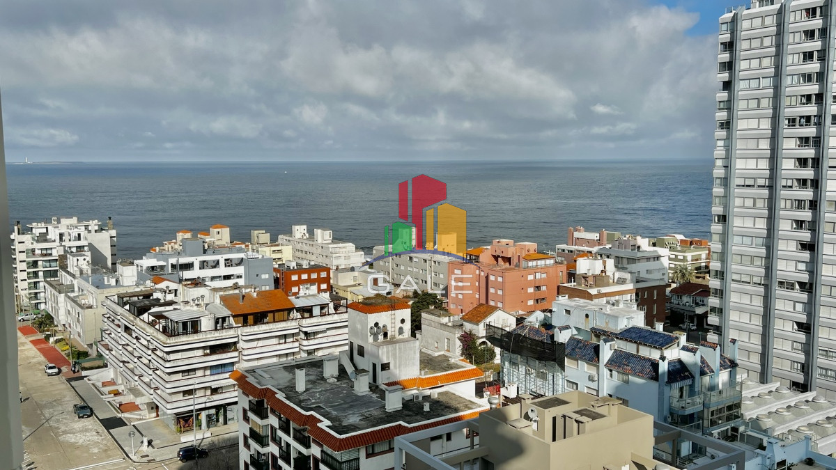 Apartamento ID.4723 - Oportunidad reciclada en Torre Verona, 2 dormitorios, Vistas!!!