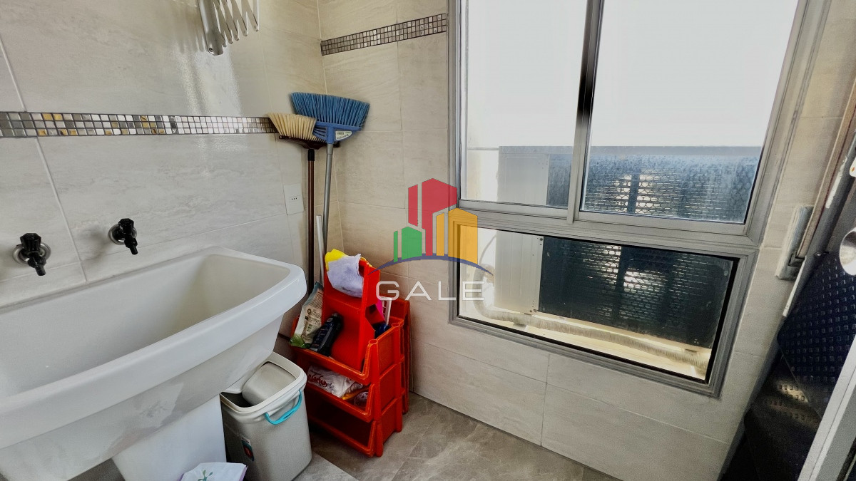 Apartamento ID.4723 - Oportunidad reciclada en Torre Verona, 2 dormitorios, Vistas!!!