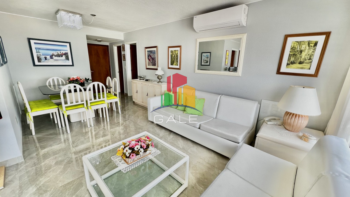 Apartamento ID.4723 - Oportunidad reciclada en Torre Verona, 2 dormitorios, Vistas!!!