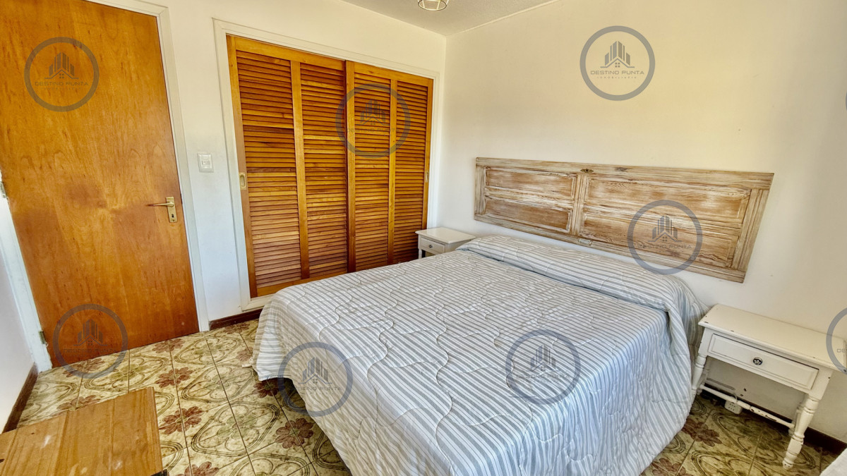 Apartamento ID.3132 - Apartamento en Península, 1 Dormitorio y Medio en Venta
