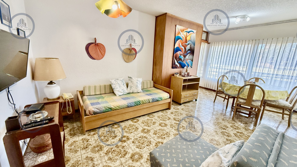 Apartamento ID.3130 - Oportunidad en Venta Torre Verona, Apartamento de 1 Dormitorio en Península