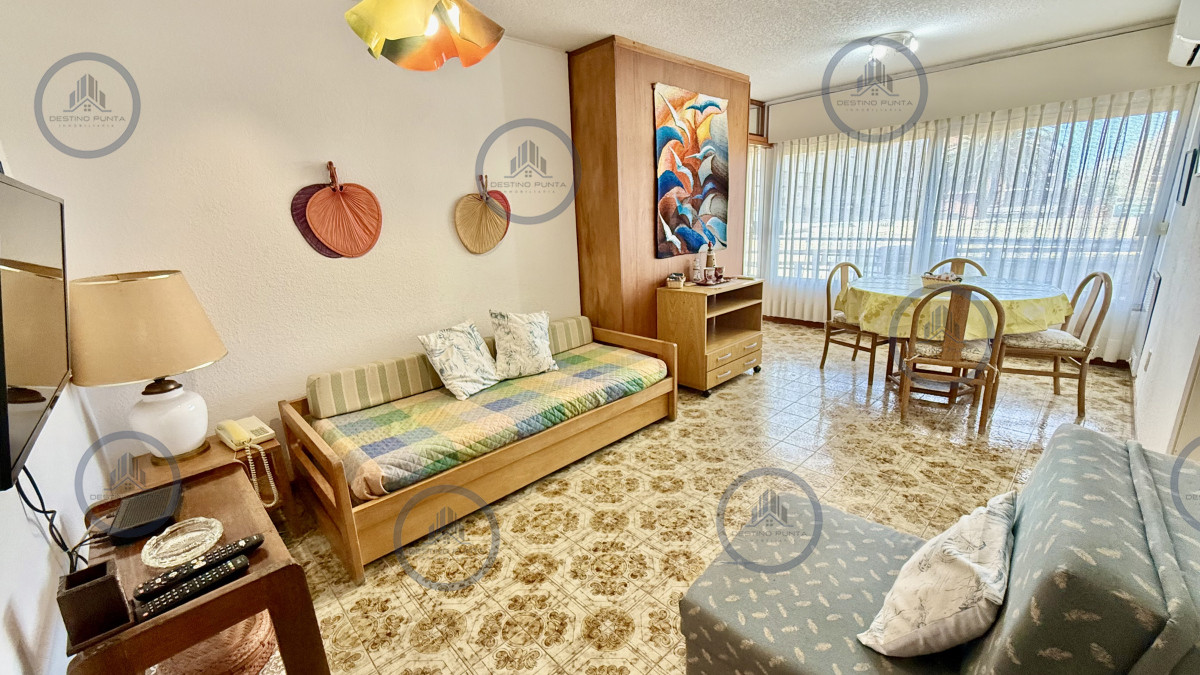 Apartamento ID.3130 - Oportunidad en Venta Torre Verona, Apartamento de 1 Dormitorio en Península