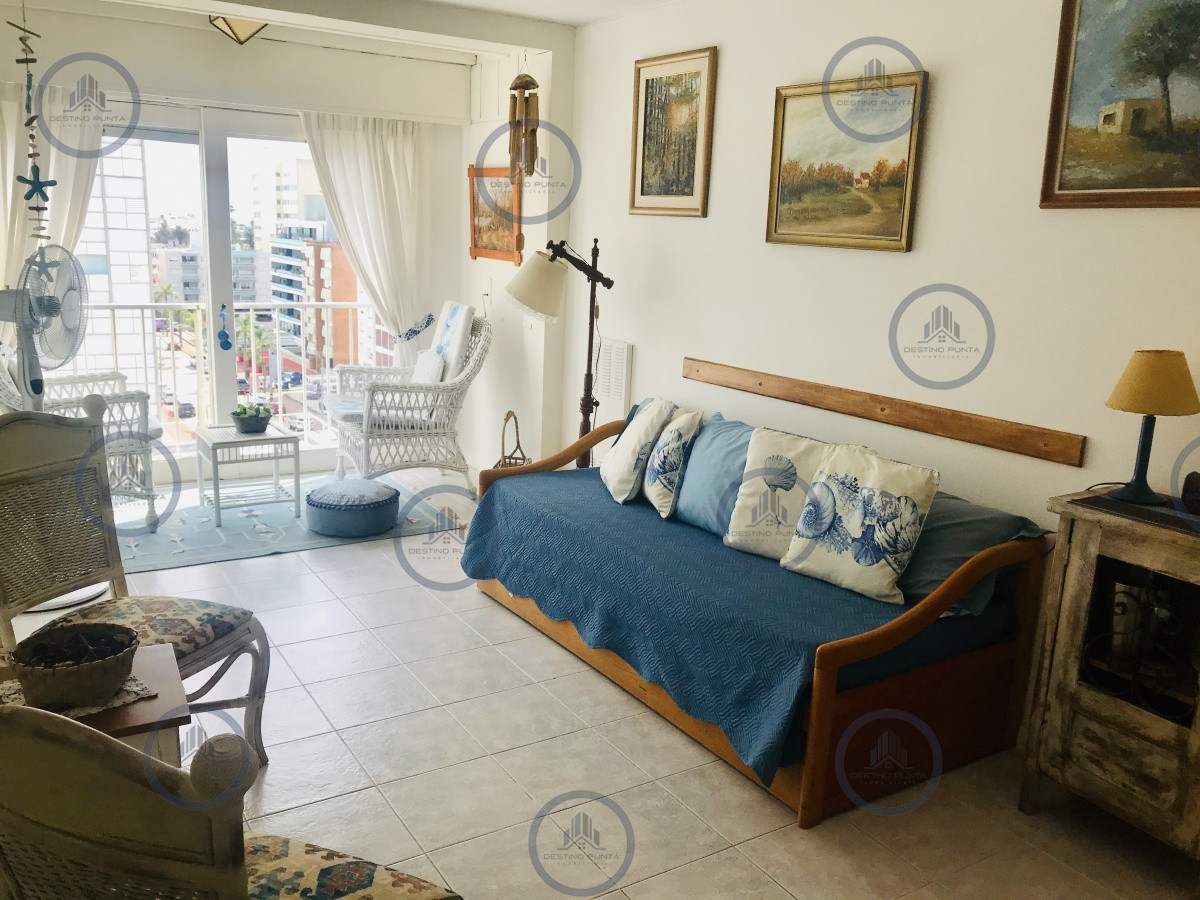 Apartamento ID.3133 - Apartamento de 1 Dormitorio en Venta, Península de Punta del Este