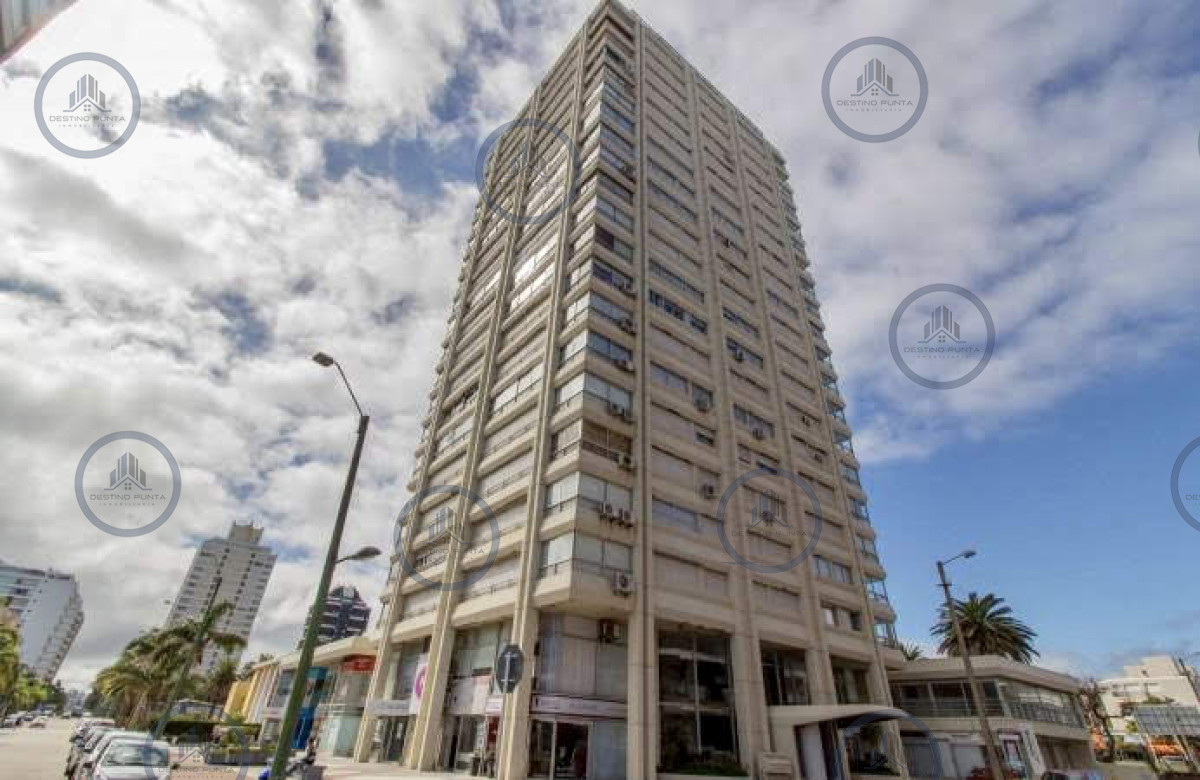 Apartamento ID.3132 - Apartamento en Península, 1 Dormitorio y Medio en Venta