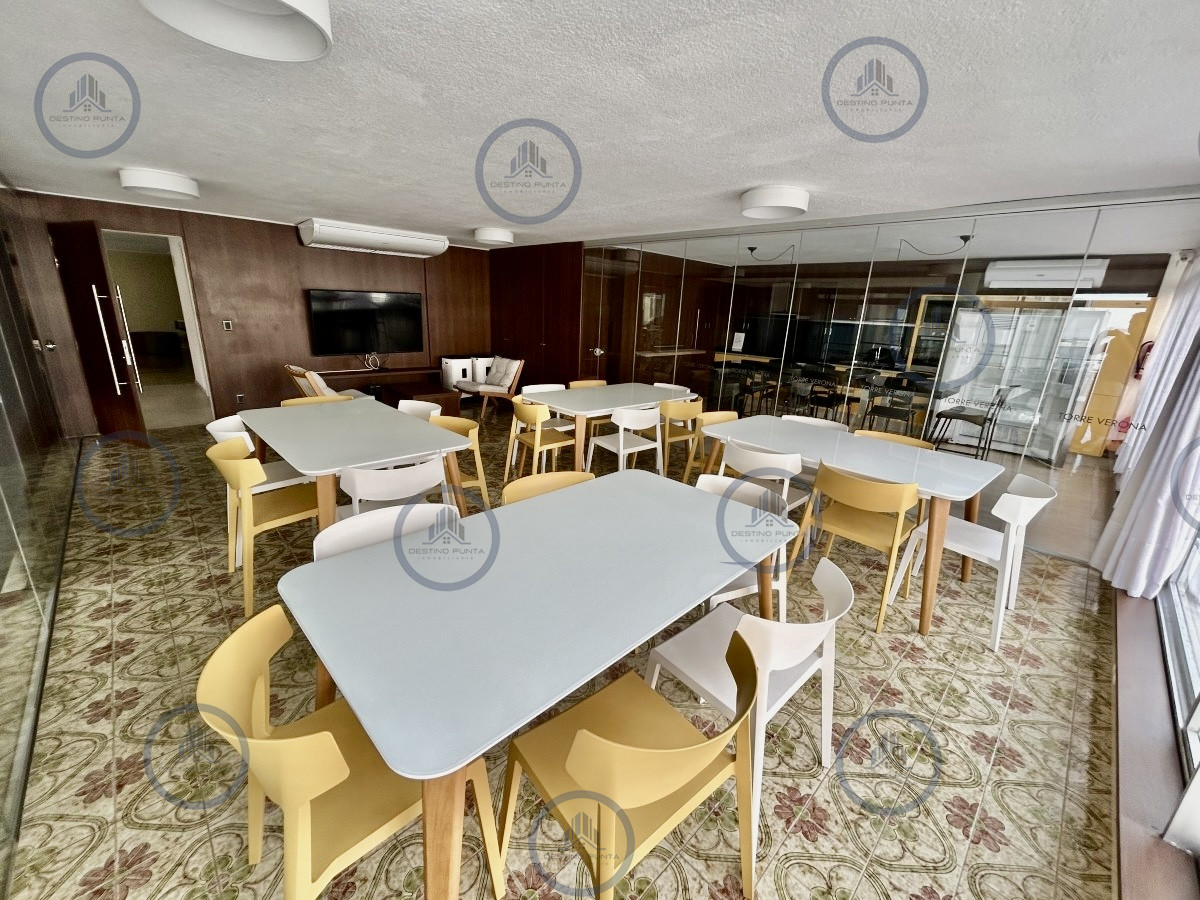 Apartamento ID.3132 - Apartamento en Península, 1 Dormitorio y Medio en Venta