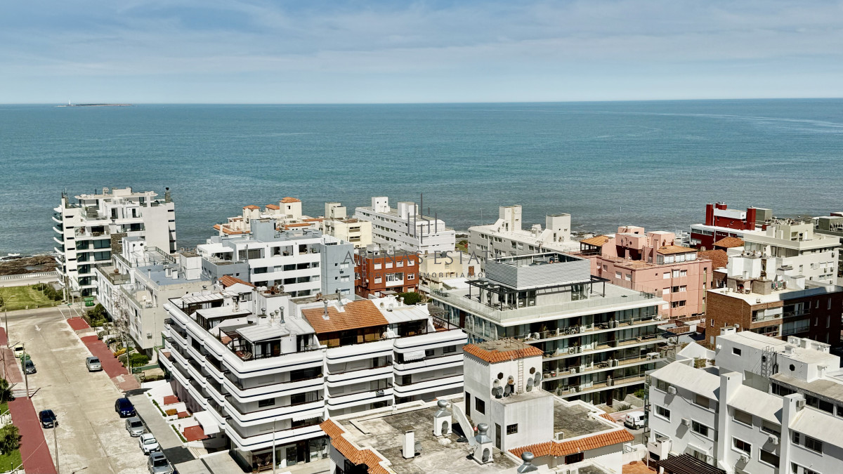 Apartamento ID.4207 - IMPERDIBLE !!! Apartamento en Peninsula, 2 dormitorios *