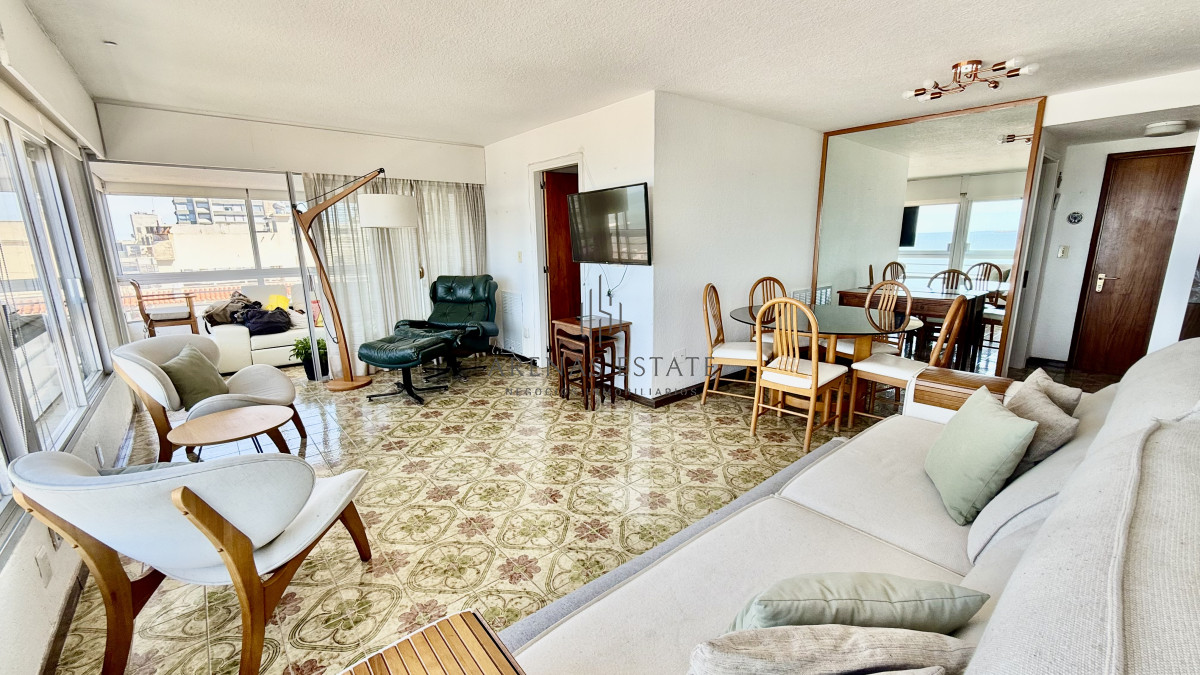 Apartamento ID.4207 - IMPERDIBLE !!! Apartamento en Peninsula, 2 dormitorios *