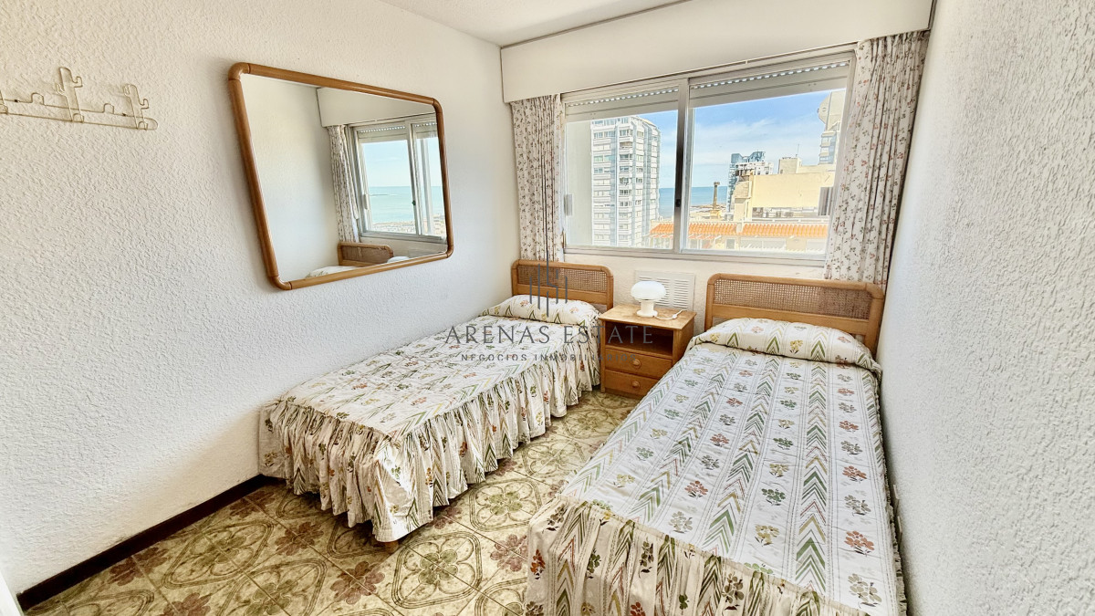 Apartamento ID.4207 - IMPERDIBLE !!! Apartamento en Peninsula, 2 dormitorios *
