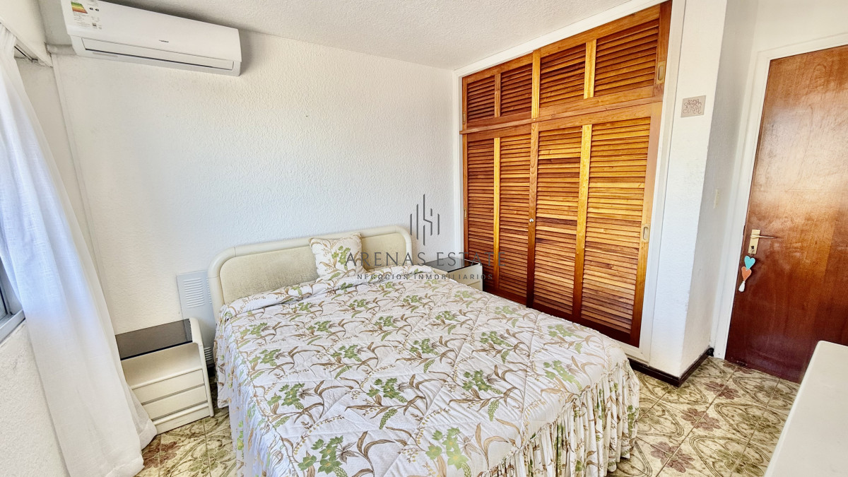 Apartamento ID.4207 - IMPERDIBLE !!! Apartamento en Peninsula, 2 dormitorios *