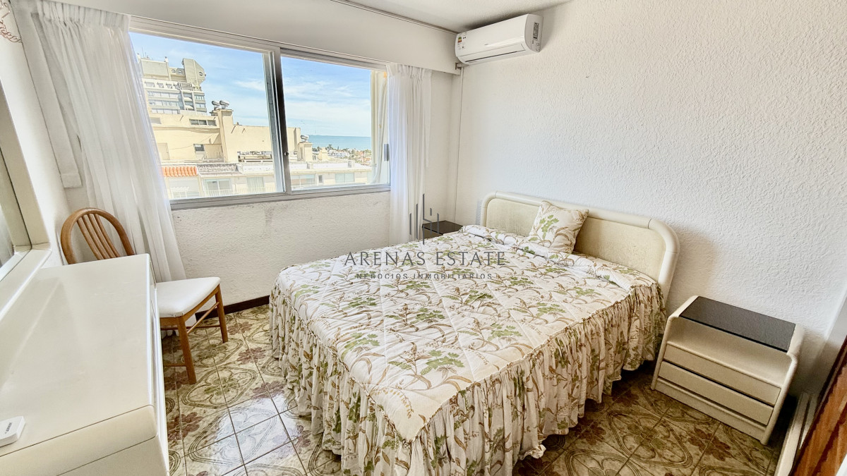 Apartamento ID.4207 - IMPERDIBLE !!! Apartamento en Peninsula, 2 dormitorios *