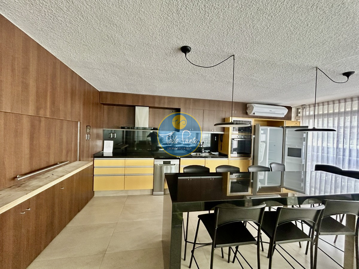 Miniatura de Apartamento de 1 dormitorios en Península, Punta del Este | Todo Punta