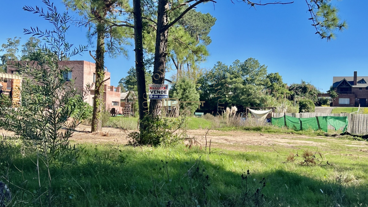 Terreno ID.2767 - OPORTUNIDAD TERRENO JARDINES DE CORDOBA