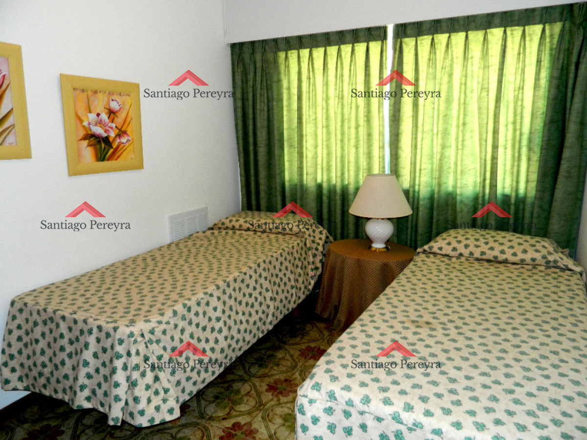 Apartamento ID.14762 - APTO 2 DORMS . PRÓXIMO AL PUERTO !!!  