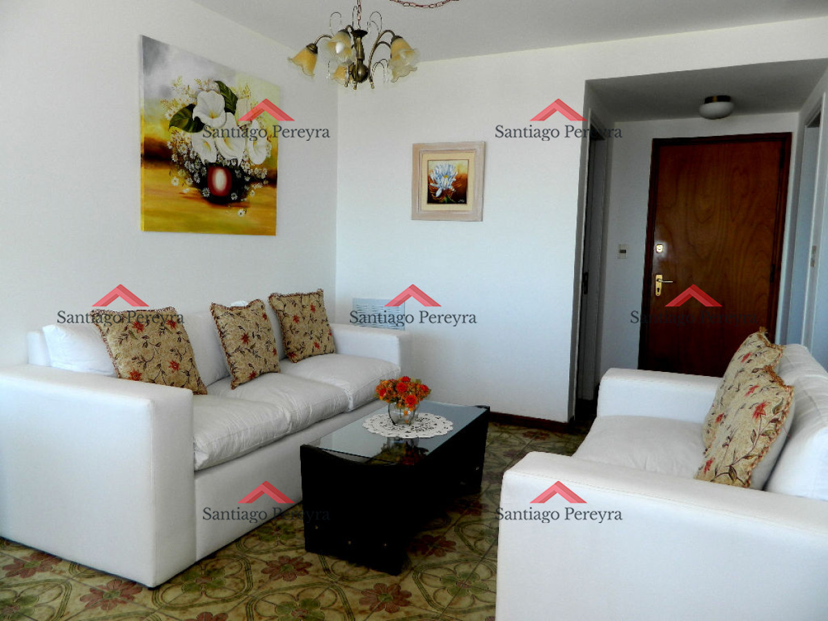 Apartamento ID.14762 - APTO 2 DORMS . PRÓXIMO AL PUERTO !!!  
