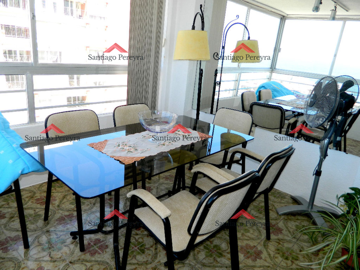 Apartamento ID.14762 - APTO 2 DORMS . PRÓXIMO AL PUERTO !!!  