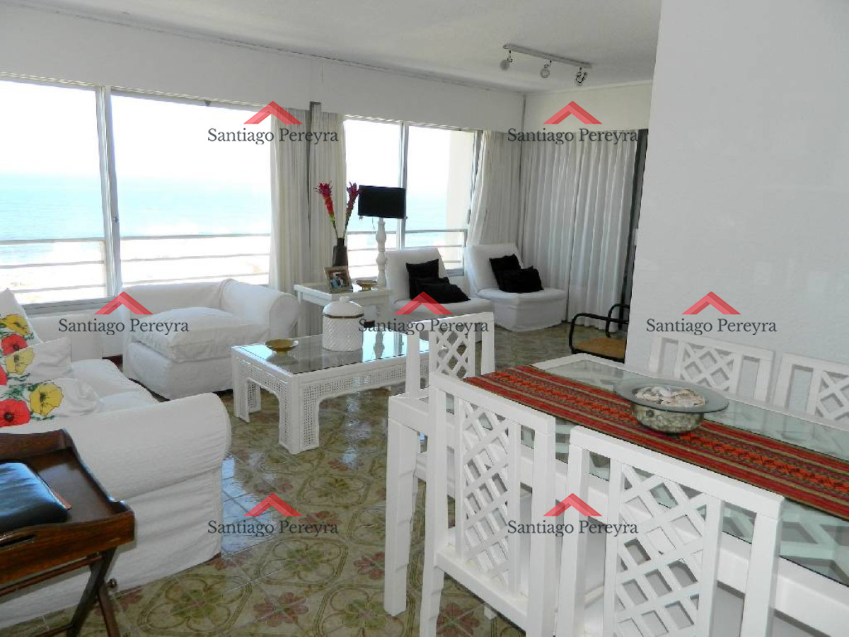 Apartamento ID.16273 - IMPERDIBLE !!! Apartamento en Peninsula, 2 dormitorios *