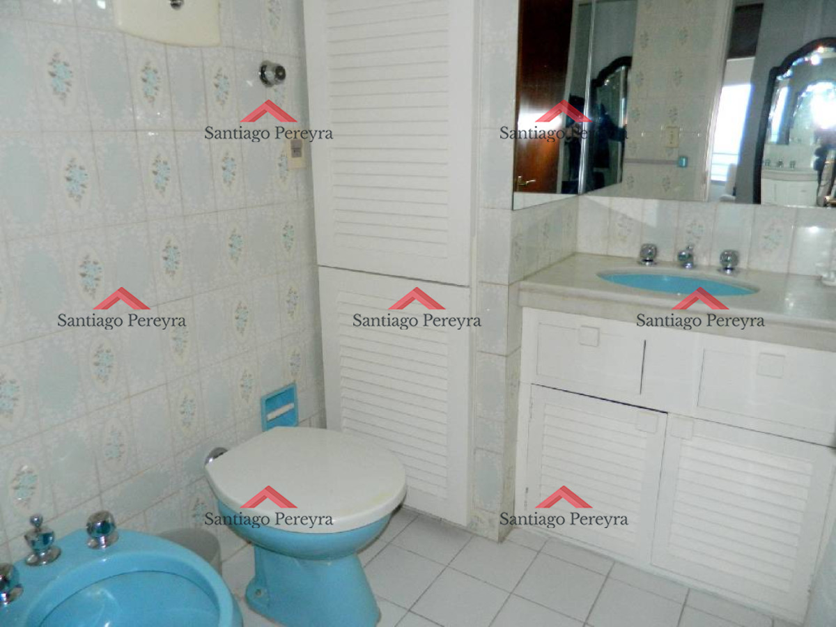 Apartamento ID.16273 - IMPERDIBLE !!! Apartamento en Peninsula, 2 dormitorios *