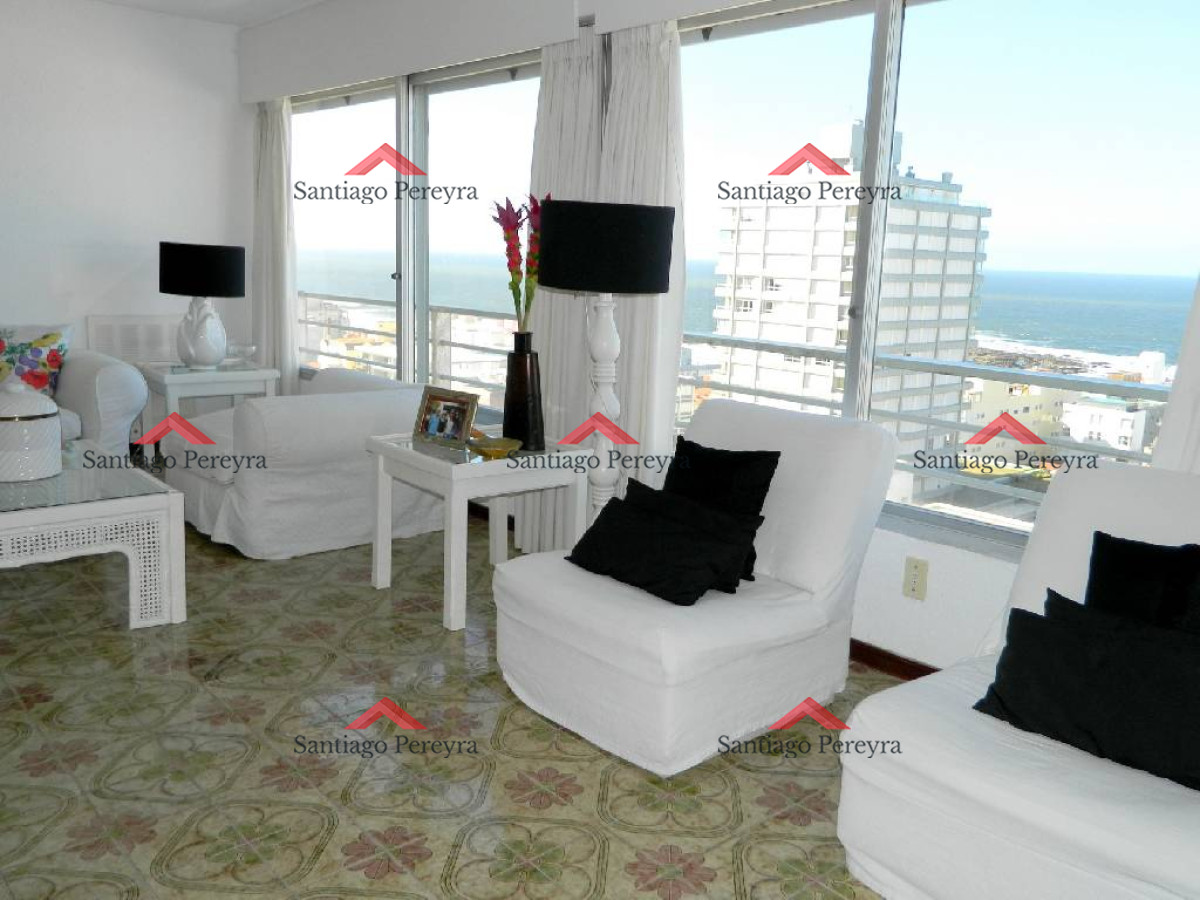 Apartamento ID.16273 - IMPERDIBLE !!! Apartamento en Peninsula, 2 dormitorios *