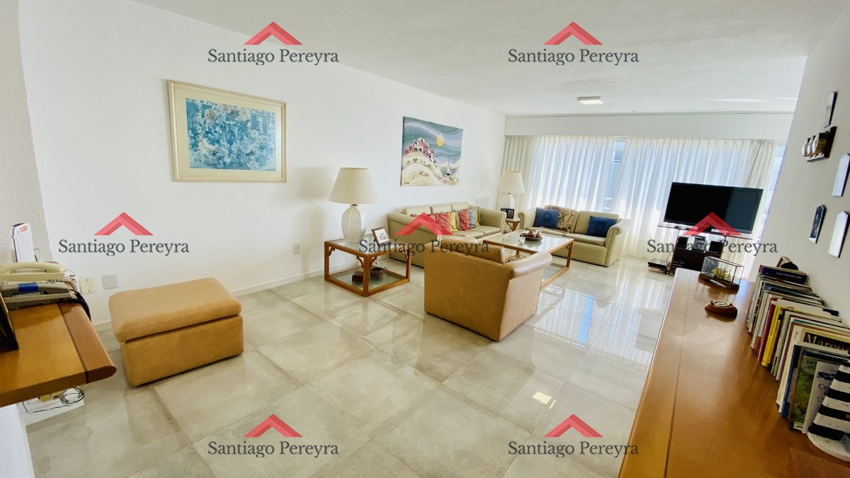 Apartamento ID.13171 - TORRE VERONA (A nuevo), 3 dorms y servicio al Puerto!