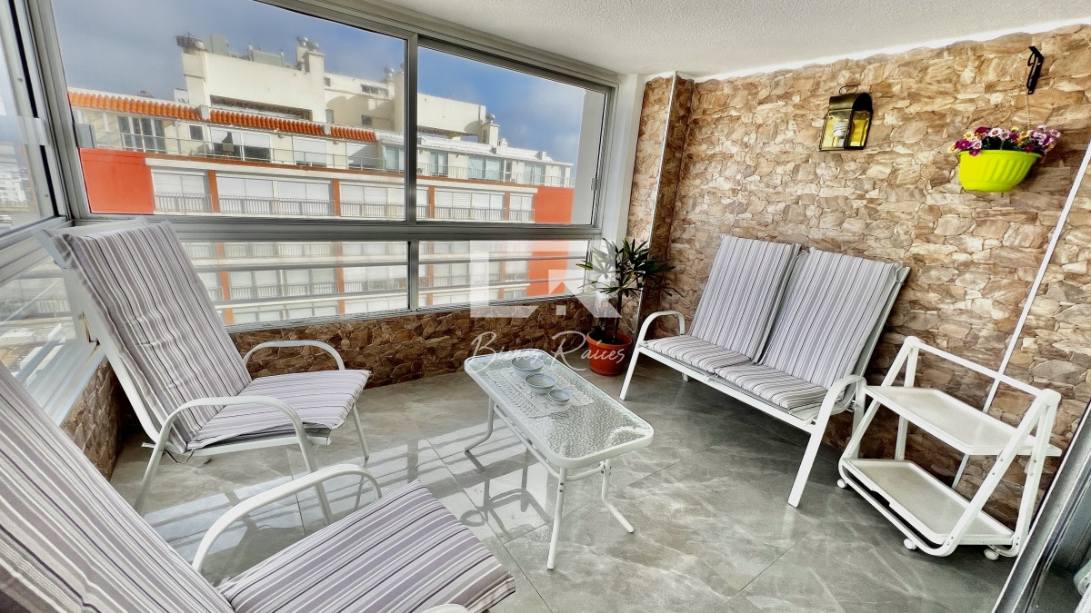 Apartamento ID.566 - Oportunidad reciclada en Torre Verona, 2 dormitorios, Vistas!!!