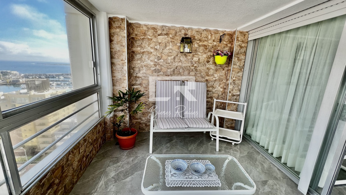 Apartamento ID.566 - Oportunidad reciclada en Torre Verona, 2 dormitorios, Vistas!!!