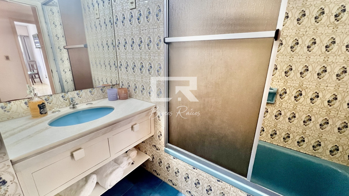 Apartamento ID.435 - Apto 1 y medio dorms en Peninsula - Punta del Este 