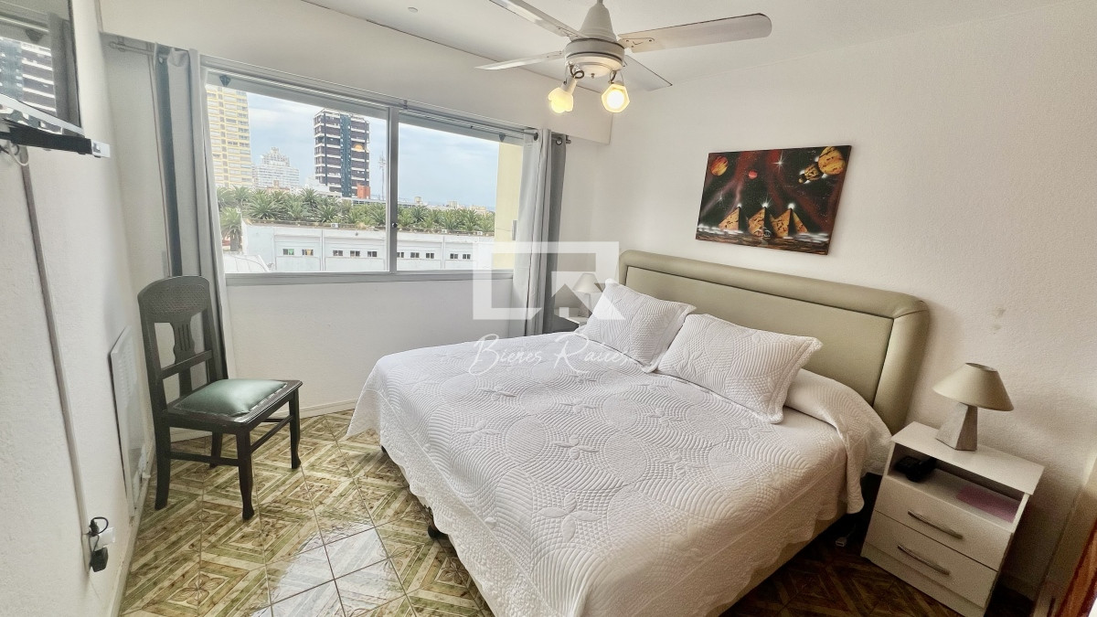 Apartamento ID.435 - Apto 1 y medio dorms en Peninsula - Punta del Este 