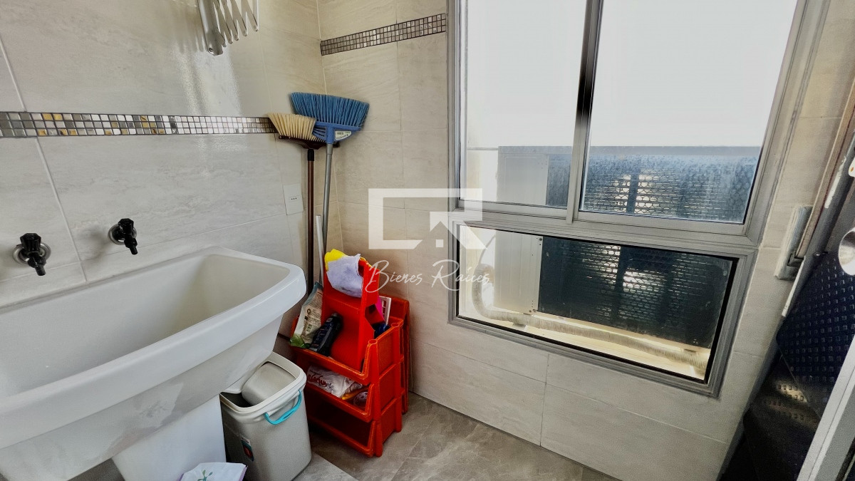 Apartamento ID.566 - Oportunidad reciclada en Torre Verona, 2 dormitorios, Vistas!!!