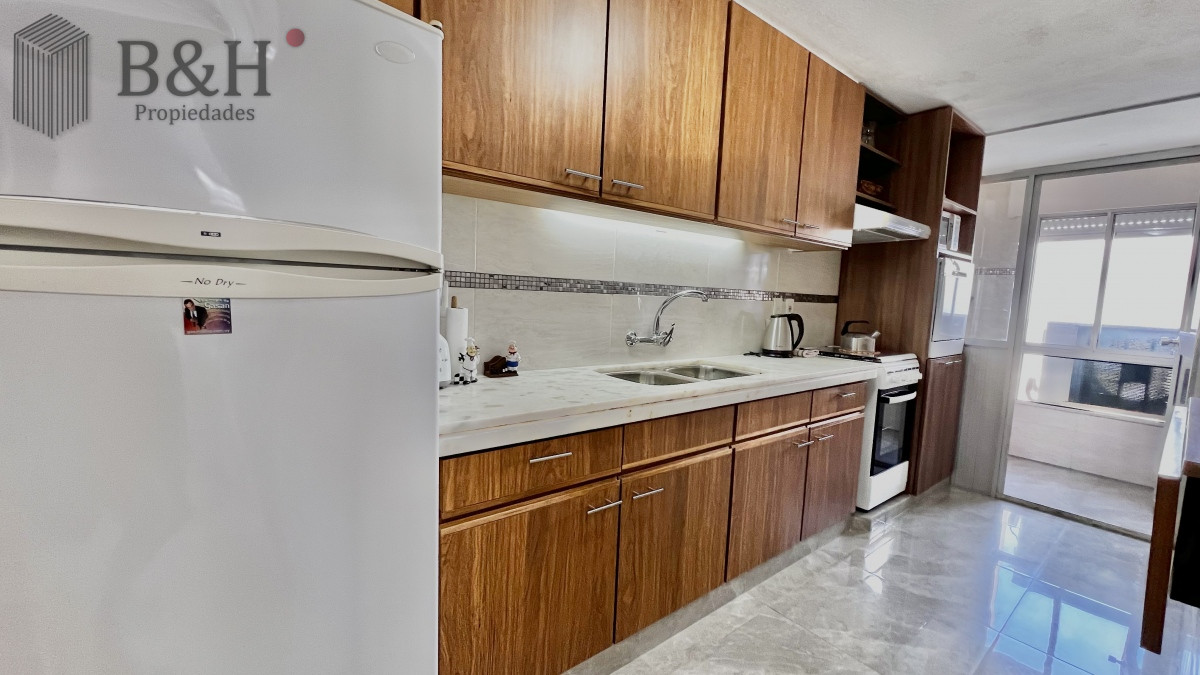 Apartamento ID.6923 - Oportunidad reciclada en Torre Verona, 2 dormitorios, Vistas!!!