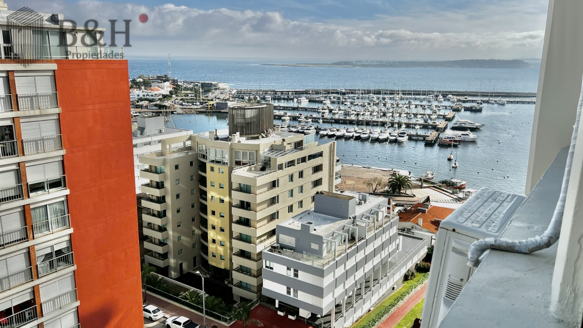 Apartamento ID.6923 - Oportunidad reciclada en Torre Verona, 2 dormitorios, Vistas!!!