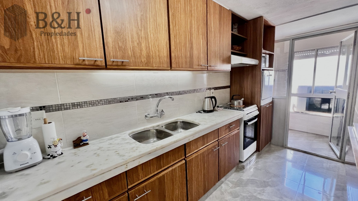 Apartamento ID.6923 - Oportunidad reciclada en Torre Verona, 2 dormitorios, Vistas!!!