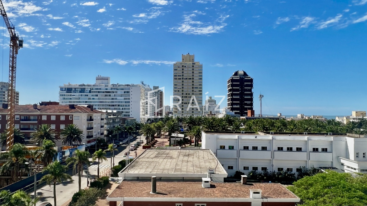 Apartamento ID.12156 - Apto 1 y medio dorms en Peninsula - Punta del Este 