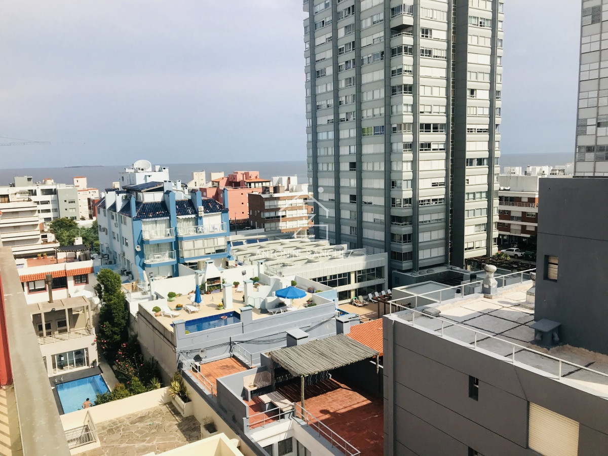 Apartamento ID.981 - Apartamento Venta 1 Dormitorio Punta del Este Cerca del Puerto