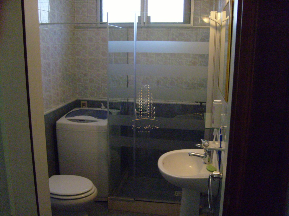 Apartamento ID.400 - APARTAMENTO EN VENTA EN PUNTA DEL ESTE A 200 METROS DE PLAYA MANSA!