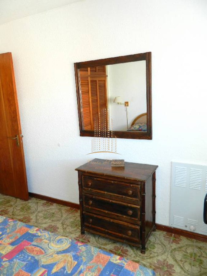 Apartamento ID.403 - IMPERDIBLE !!! Apartamento en venta en Peninsula,Punta del Este 2 dormitorios *