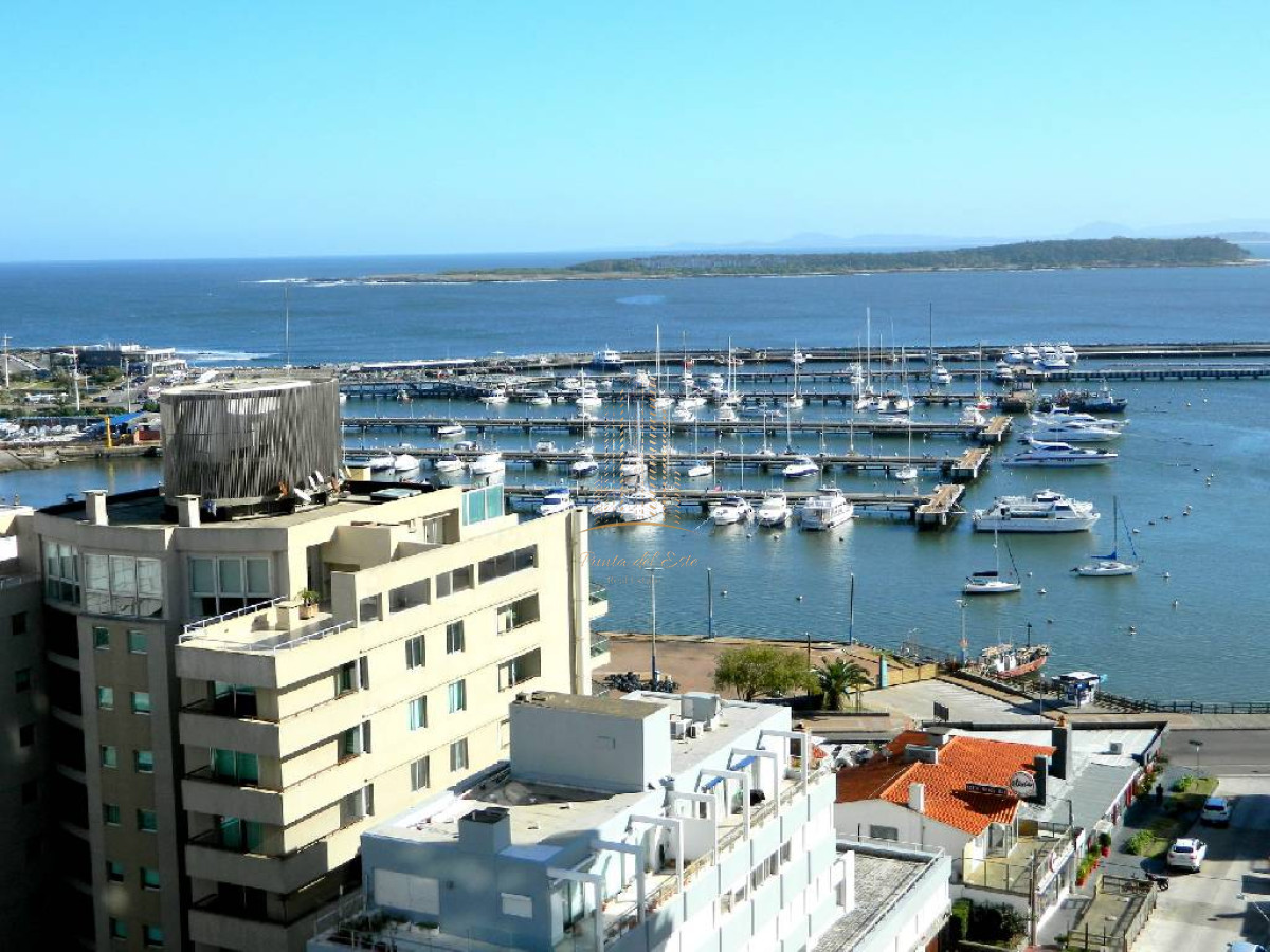 Apartamento ID.403 - IMPERDIBLE !!! Apartamento en venta en Peninsula,Punta del Este 2 dormitorios *