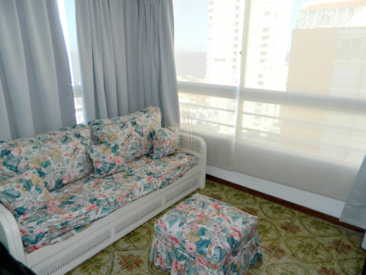 Apartamento ID.403 - IMPERDIBLE !!! Apartamento en venta en Peninsula,Punta del Este 2 dormitorios *