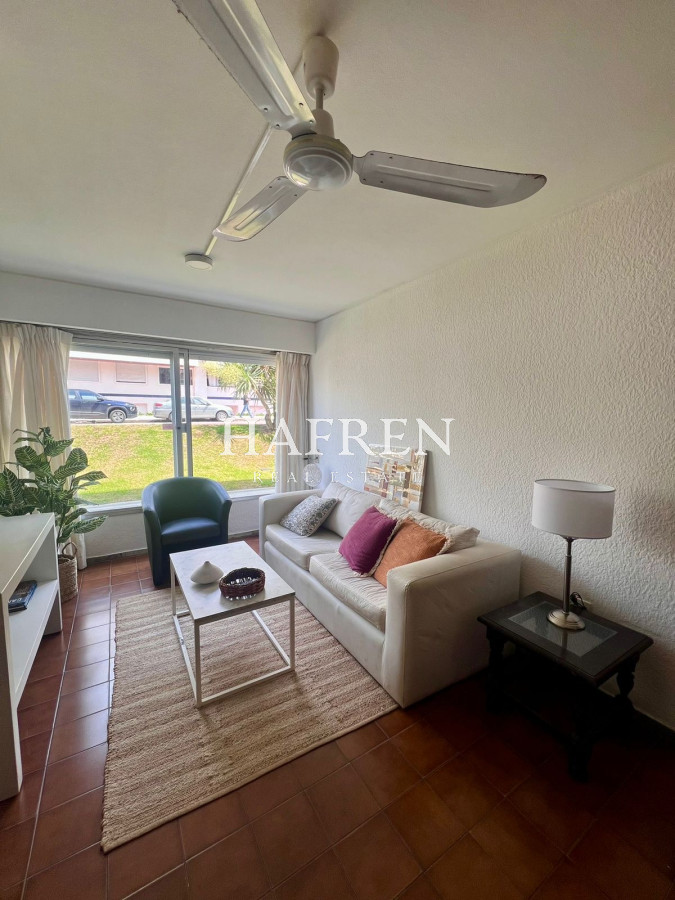 Apartamento ID.204 - Oportunidad 2 y medio dorm próximo al Puerto!