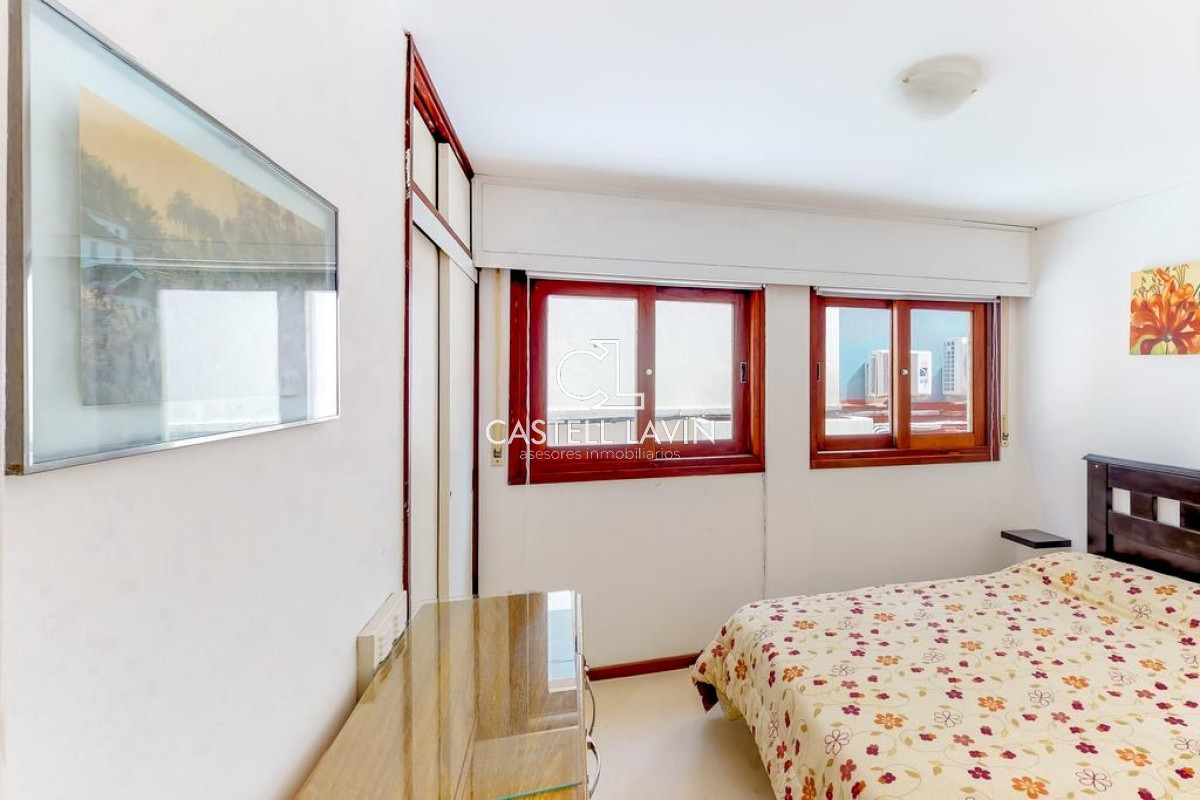 Apartamento ID.698 - Venta Apartamento 2 Dormitorios a metros del Puerto Península Punta del Este