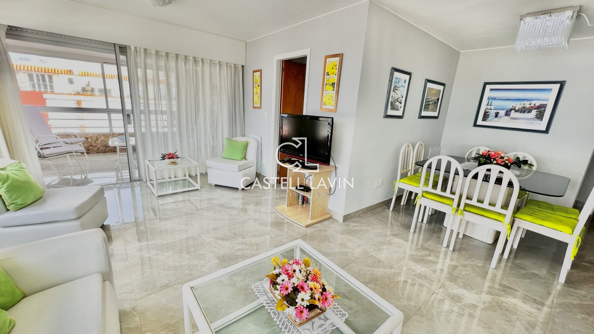 Apartamento ID.658 - Oportunidad reciclada en Torre Verona, 2 dormitorios, Vistas!!!