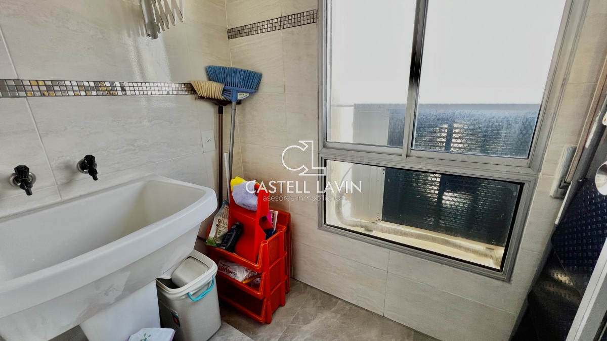 Apartamento ID.658 - Oportunidad reciclada en Torre Verona, 2 dormitorios, Vistas!!!