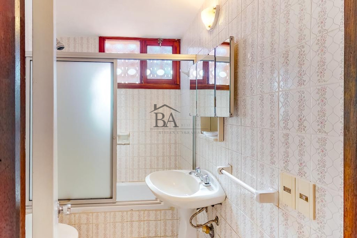 Apartamento ID.12 - Departamento en Venta 2 dormitorios A 30 MTS DEL PUERTO !!!!   