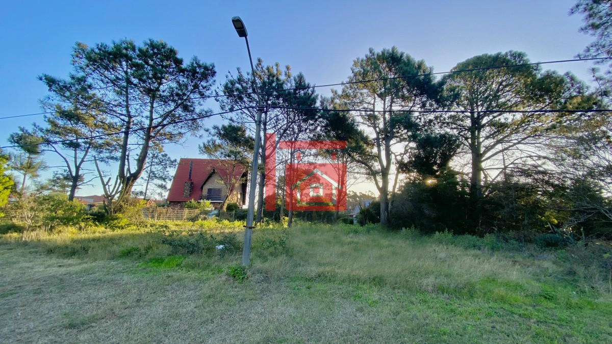 Terreno ID.743 - Terreno en Venta - Pinares