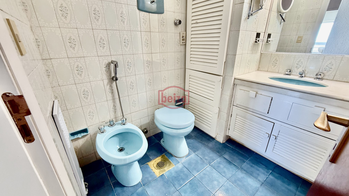 Apartamento ID.166941/Apartamento-de-dos-dormitorios-en-venta-en-Punta-del-Este - IMPERDIBLE !!! Apartamento en Peninsula, 2 dormitorios *