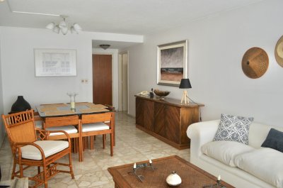VILLA D ESTE - 2 dorms y servicio - IVP6495A